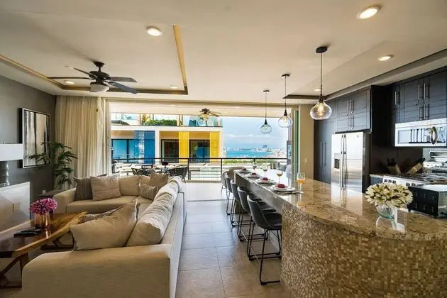 2 Bed Partial Ocean View Suite