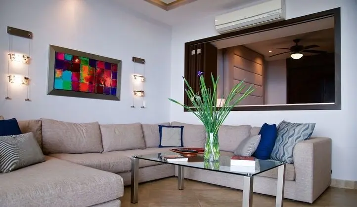 2 Bed Partial Ocean View Suite
