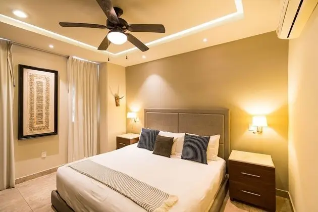 2 Bed Street/Partial Ocean View Suite