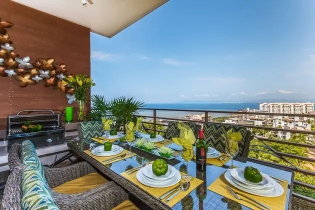 Luxury Süit, 2 Yatak Odası, Kısmi Deniz Manzarası