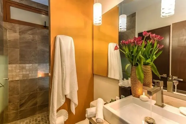 Luxury Süit, 2 Yatak Odası, Kısmi Deniz Manzarası