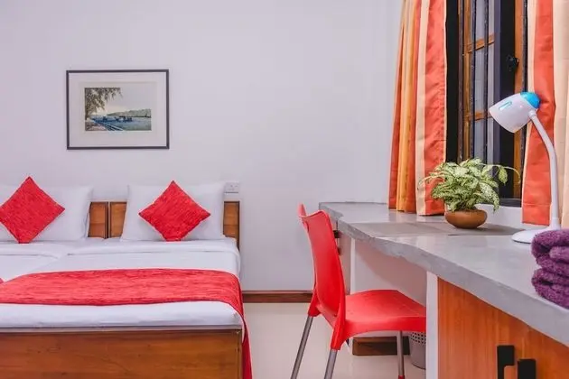 Standard Tek Büyük Yataklı Oda, Bahçe Manzaralı