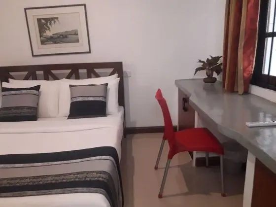 Standard Tek Büyük Yataklı Oda, Bahçe Manzaralı