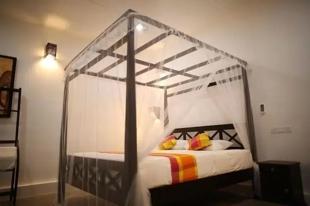 Tek Büyük Yataklı Oda, Bahçe Manzaralı