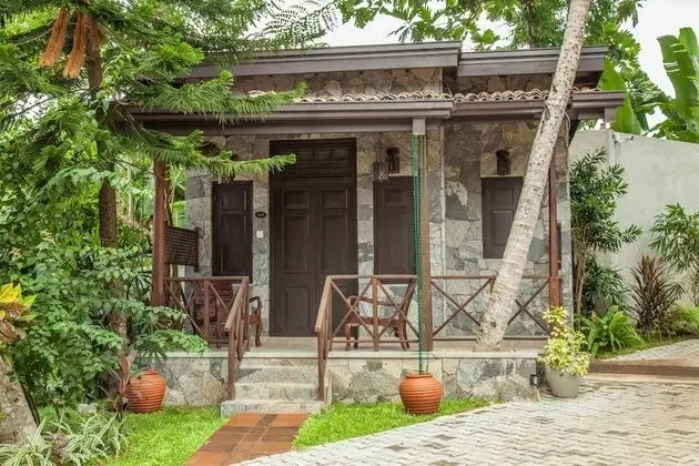 Villa with Garden View