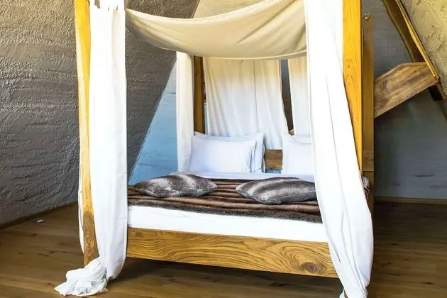 Standard Oda, Birden Çok Yatak, Sigara İçilmez, Sıcak Su Küveti (Living Room)