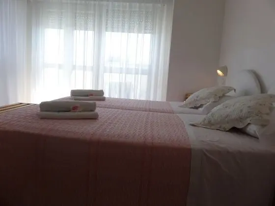 Tek Büyük veya İki Ayrı Yataklı Oda