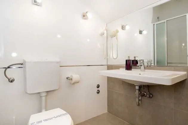 Economy Tek Büyük Yataklı Oda, Balkon