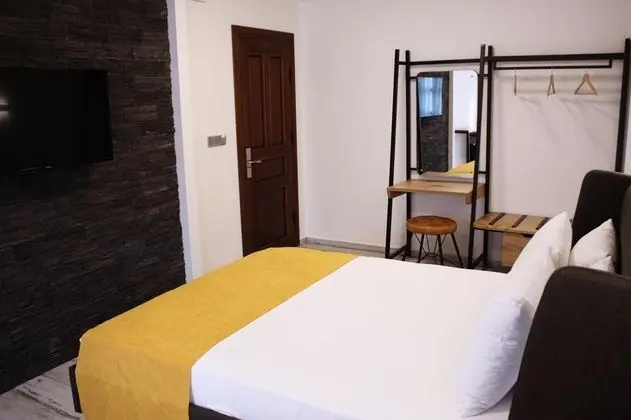 Deluxe Oda, Bahçe Manzaralı, Fransız Balkonlu