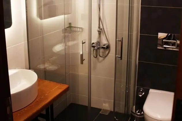 Standart Oda, Bahçe Manzaralı, Fransız Balkonlu
