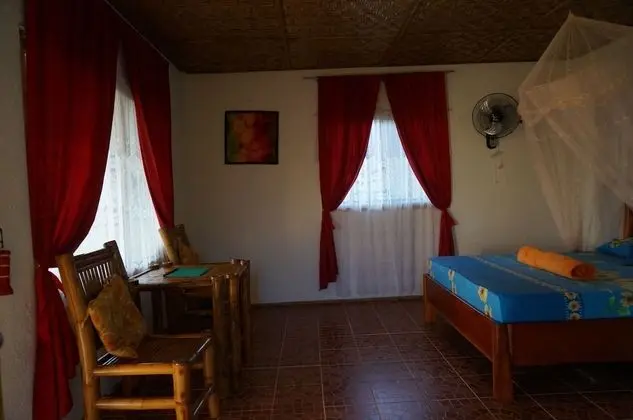 Comfort Oda, 1 Yatak Odası, Teras, Deniz Manzaralı (Queen Room)