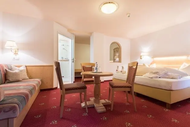 Comfort Tek Büyük Yataklı Oda, Balkon, Dağ Manzaralı