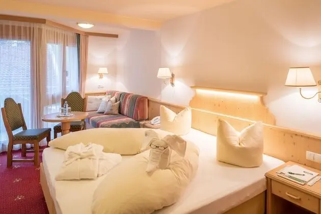 Comfort Tek Büyük Yataklı Oda, Balkon, Dağ Manzaralı