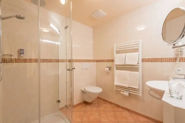 Comfort Tek Büyük Yataklı Oda, Balkon, Dağ Manzaralı