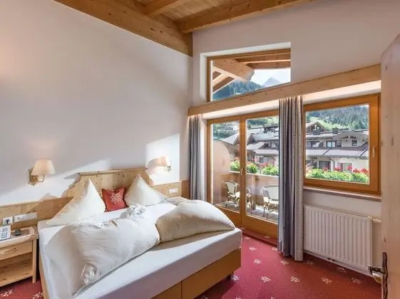 Junior Süit, 2 Yatak Odası, Sigara İçilmez, Dağ Manzaralı