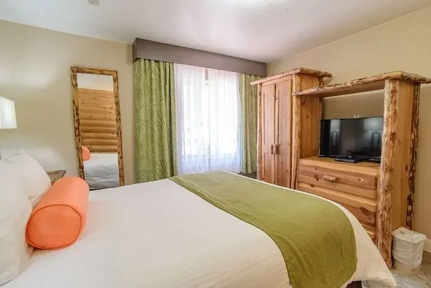Standard Süit, Birden Çok Yatak (Non Smoking 3 Bedroom Apt)