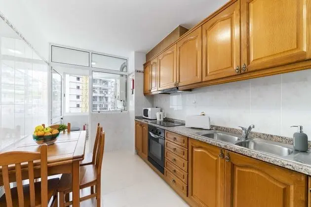 Apart Daire, 2 Yatak Odası, Balkon, Deniz Manzaralı