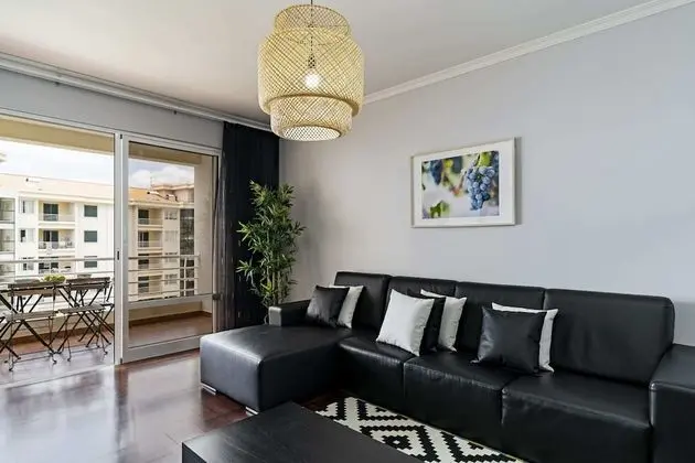 Apart Daire, 2 Yatak Odası, Balkon, Deniz Manzaralı