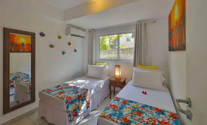 Duplex, 2 quartos, Hidromassagem particular, Vista Parcial para o mar