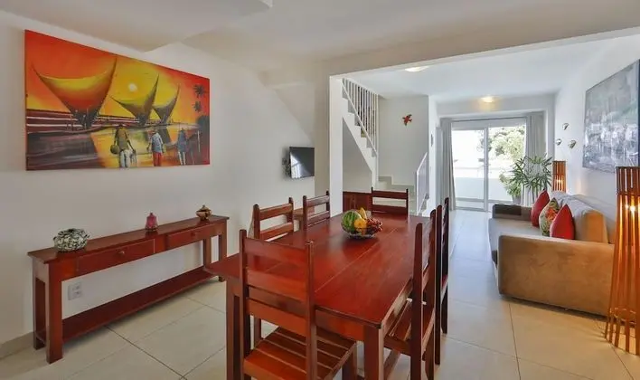 Duplex, 2 quartos, Hidromassagem particular, Vista Parcial para o mar