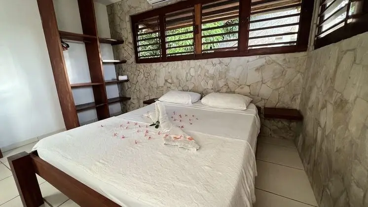 Premier Apart Daire, Havuz Manzaralı