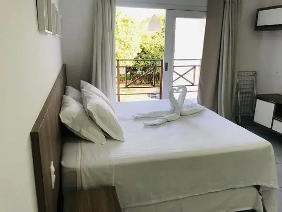 Comfort Tek Büyük veya İki Ayrı Yataklı Oda, Havuz Manzaralı