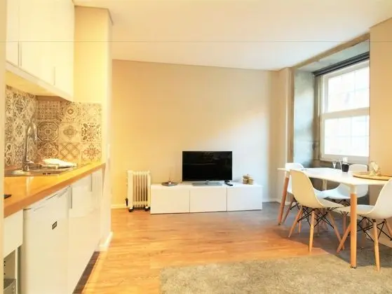 One Bedroom Apartment - Street View