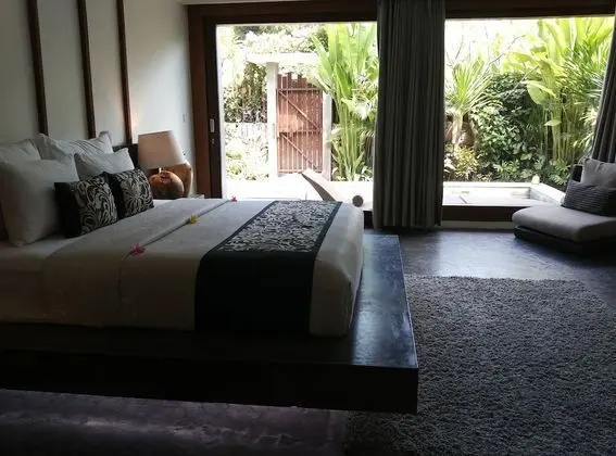 Standard Villa, 1 Yatak Odası, Havuz Manzaralı