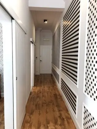 Design Apart Daire, 1 Büyük (Queen) Boy Yatak ve Çekyat, Avlu Manzaralı
