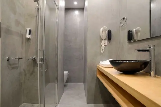 Tek Büyük veya İki Ayrı Yataklı Oda