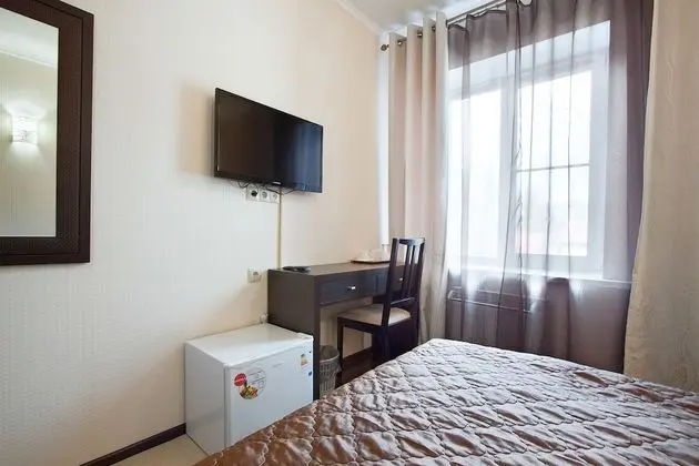 Standard Tek Büyük Yataklı Oda