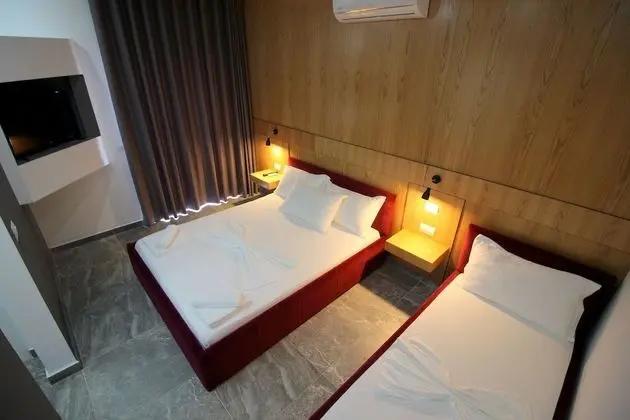Üç Kişilik Oda, Balkon