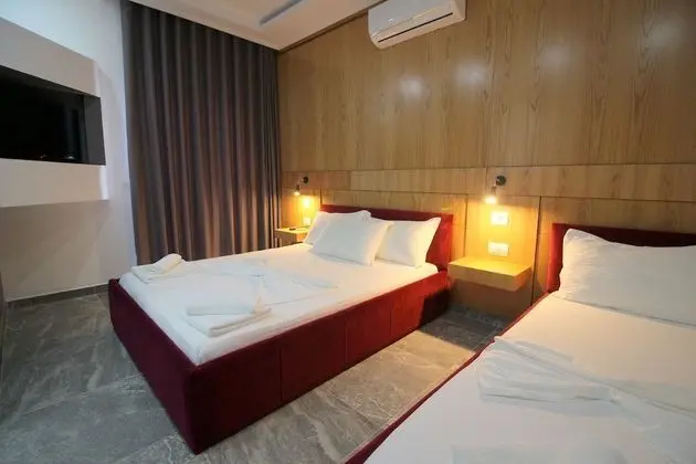 Üç Kişilik Oda, Balkon