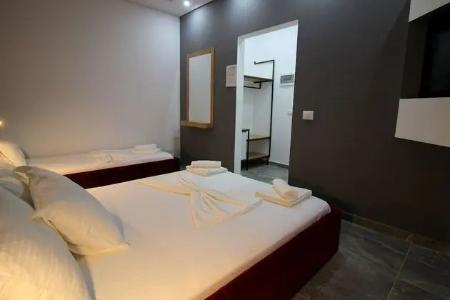 Üç Kişilik Oda, Balkon