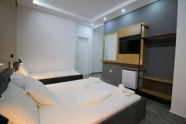 Üç Kişilik Oda, Balkon