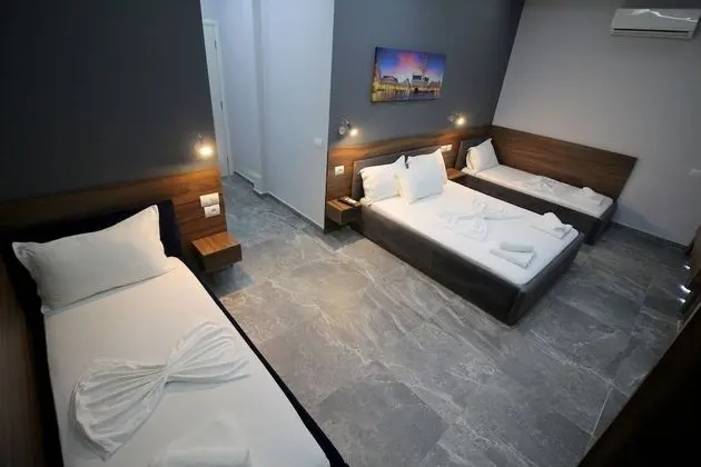 Üç Kişilik Oda, Balkon