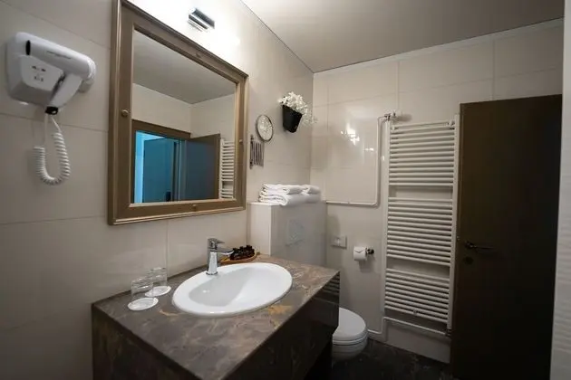 Tek Büyük Yataklı Oda, Şehir Manzaralı