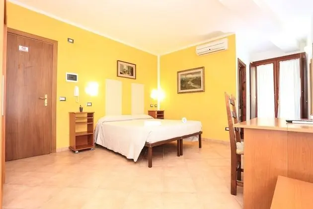 Classic Tek Büyük veya İki Ayrı Yataklı Oda, Balkon