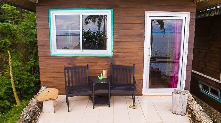 Boat Style Room with Garden View