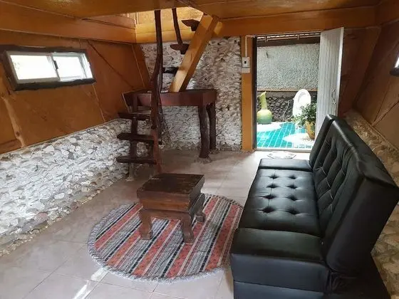 Boat Style Room with Garden View