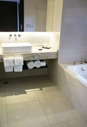 Superior Tek Büyük veya İki Ayrı Yataklı Oda