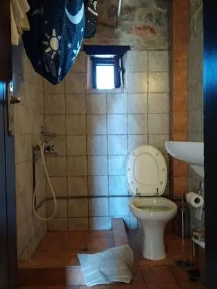 Üç Kişilik Oda