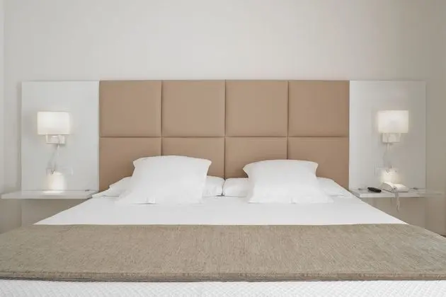 Tek Büyük Yataklı Oda, Balkon