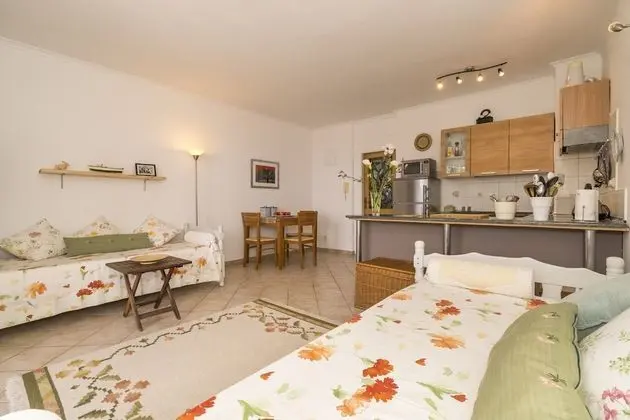 Apart Daire, 1 Büyük (Queen) Boy Yatak