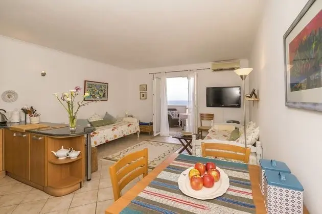 Apart Daire, 1 Büyük (Queen) Boy Yatak