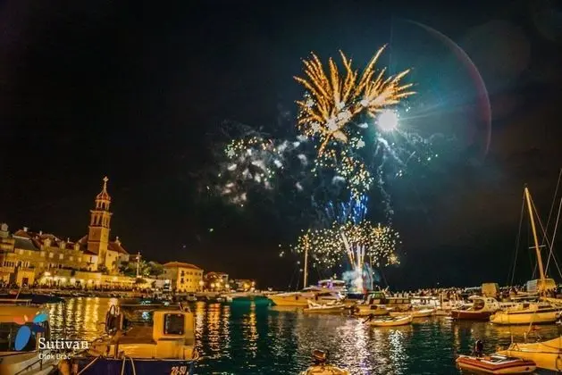 Apart Daire, 1 Büyük (Queen) Boy Yatak