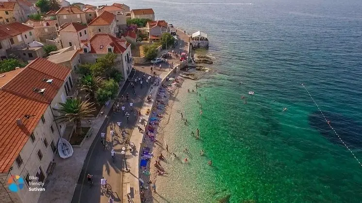 Apart Daire, 1 Büyük (Queen) Boy Yatak