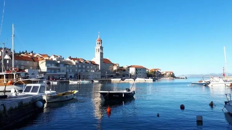 Apart Daire, 1 Büyük (Queen) Boy Yatak