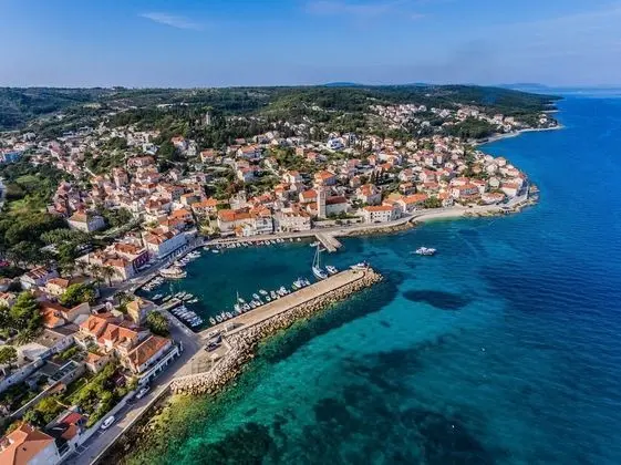 Apart Daire, 1 Büyük (Queen) Boy Yatak