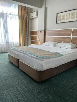 Standart Oda, Bahçe Manzaralı
